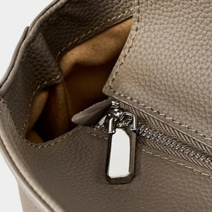Bolsa-de-Ombro-Marais-Warm-Taupe-06