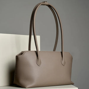 Bolsa-de-Ombro-Marais-warm-taupe-paisagem